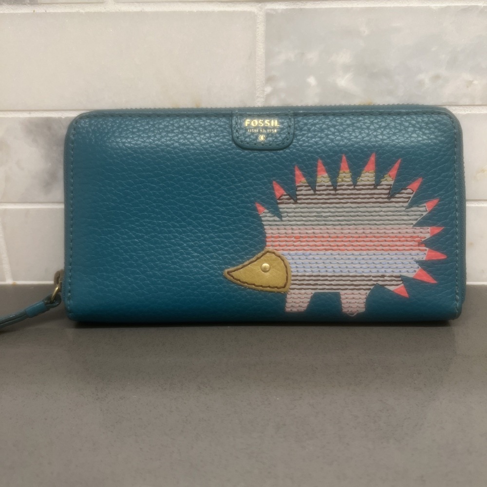 Fossil Teal Hedgehog Wallet Pebbled Leather Zip Around